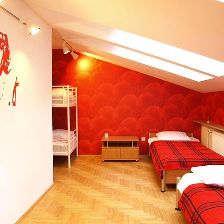 Cracow Old Town Guest House คราคูฟ ภายนอก รูปภาพ