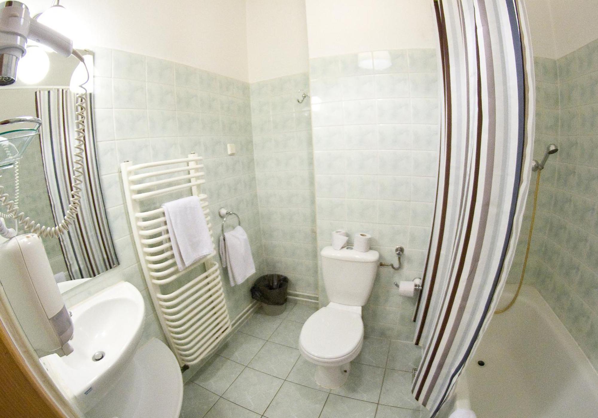Cracow Old Town Guest House คราคูฟ ห้อง รูปภาพ